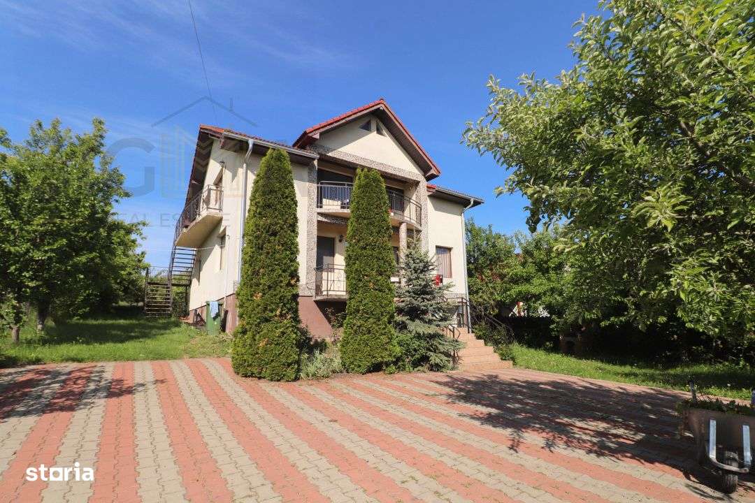 Casa individuala, Iris, zona Oasului, priveliste frumoasa!