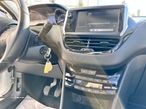 Peugeot 208 1.2 VTi Allure - 12