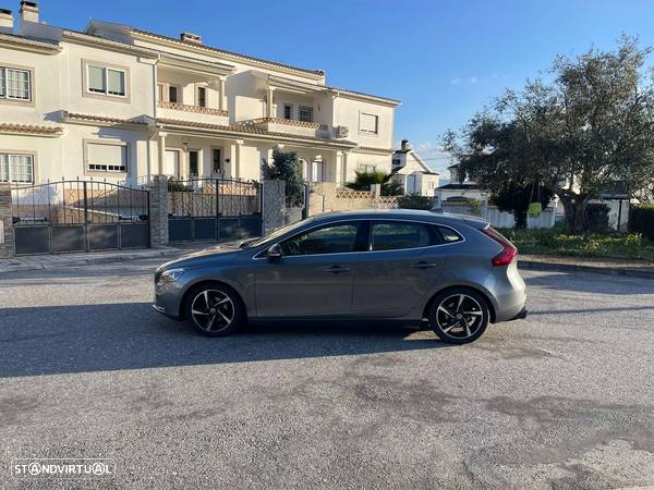 Volvo V40 2.0 D2 Momentum - 8