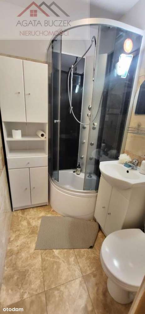 Centrum, 3 pok, wlasny parking-12