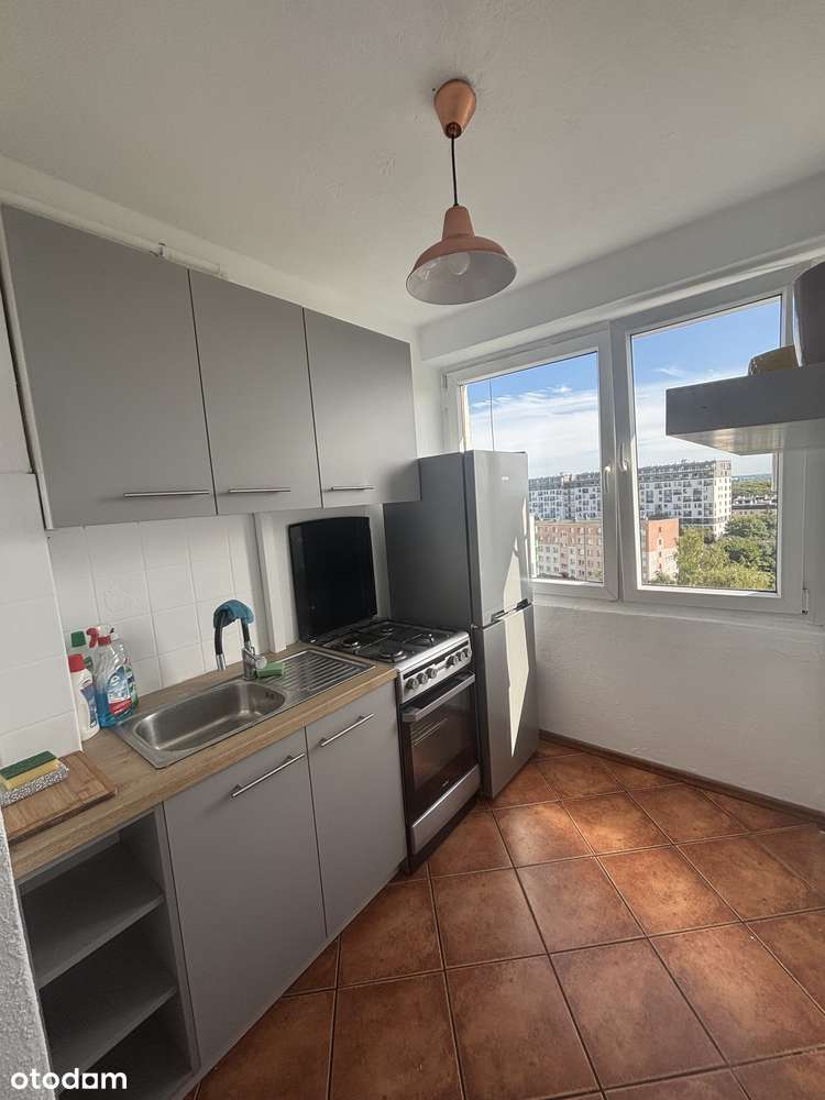 Dwupokojowe mieszkanie z pięknym widokiem na miasto - Pełny obrazek: 3/6