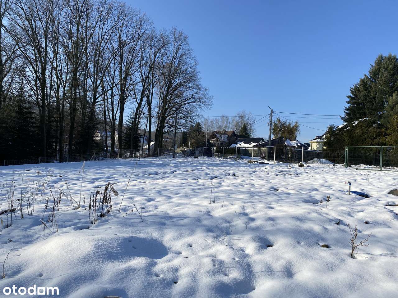 Ogrodzona działka budowlana z mediami i pozwoleniem na budowę-8