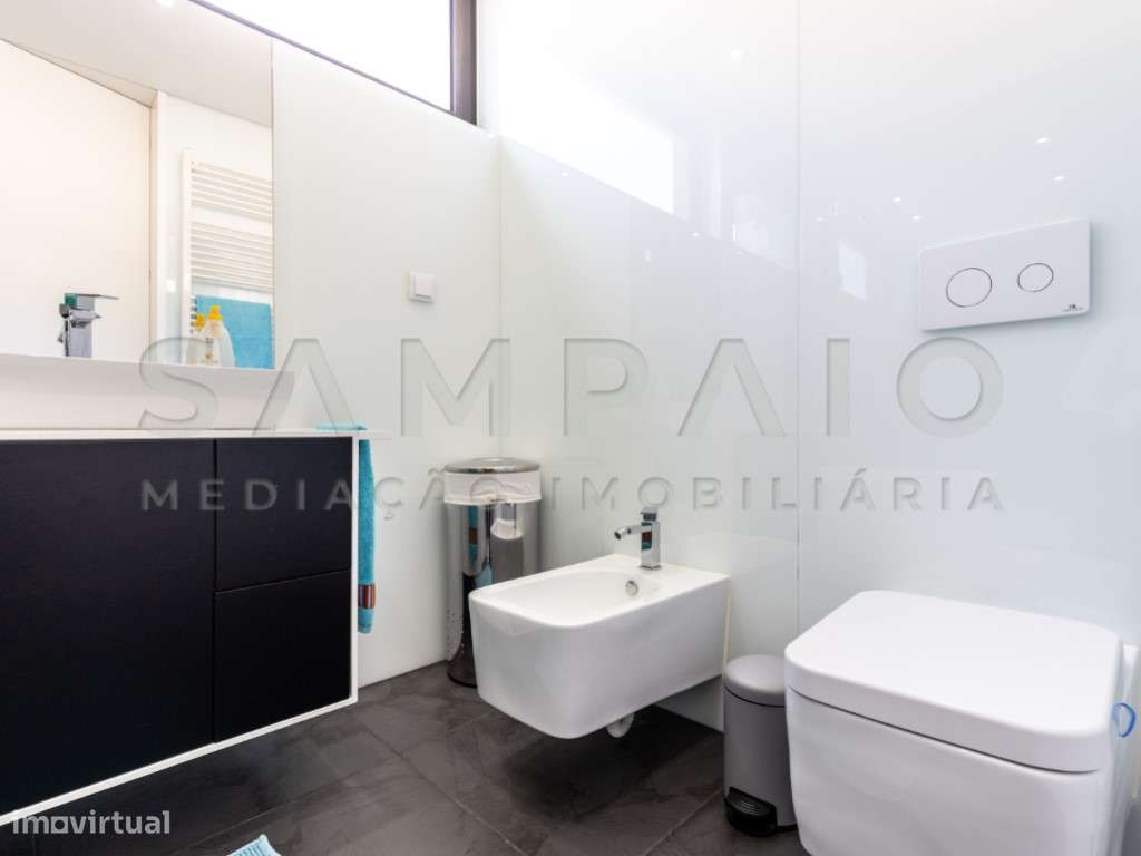 Moradia T3+1 em São Pedro da Cova-20