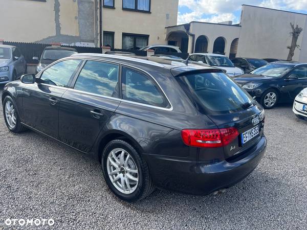 Audi A4 Avant 2.0 TDI DPF Attraction - 6