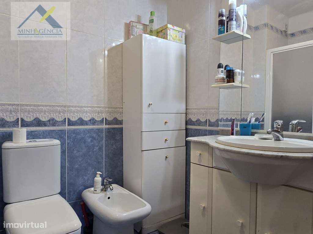 Apartamento T3 com garagem de 45 m2 em Setúbal-22