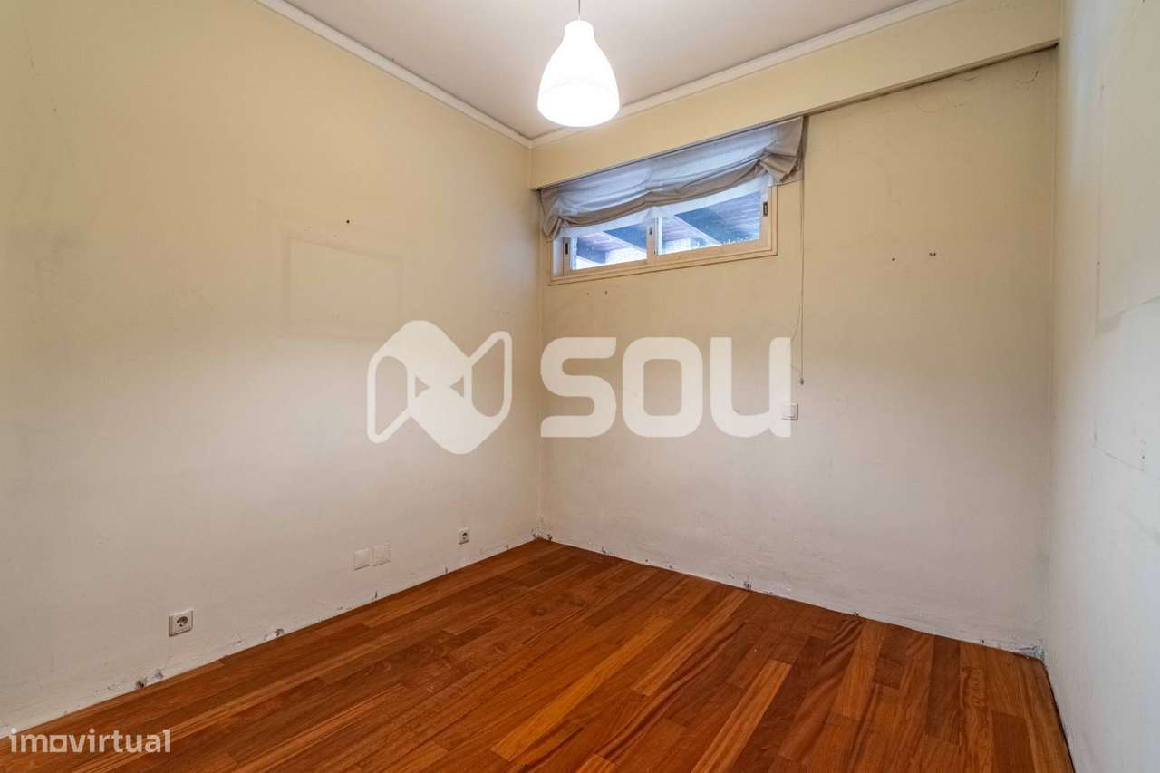 Casa Senhorial T7 num Lote de 3.320m² em Leça do Balio com-10