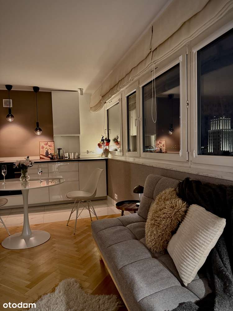 Kawalerka | XII Piętro | Centrum Warszawy-10