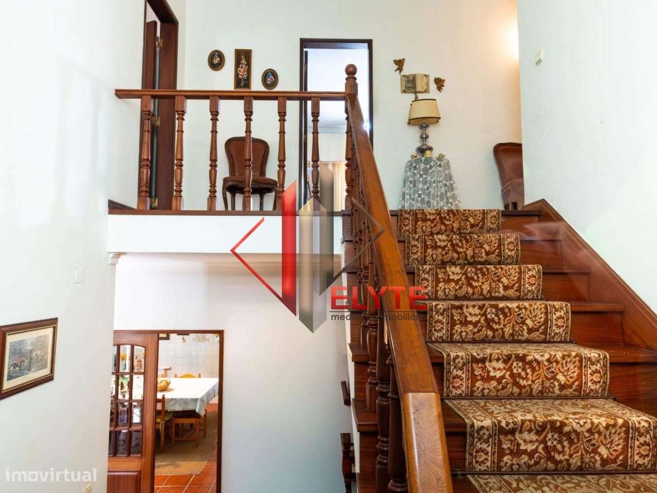 Moradia T7 no centro de Samora Correia-25