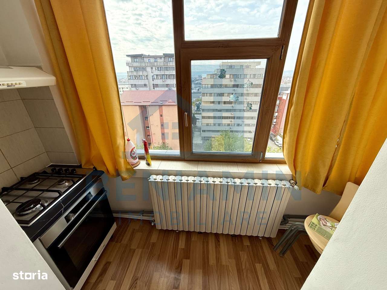 3 Decomandate-2 bai-Centrala termica-Mobilat-Utilat-foarte frumos - Imagine principală: 5/7