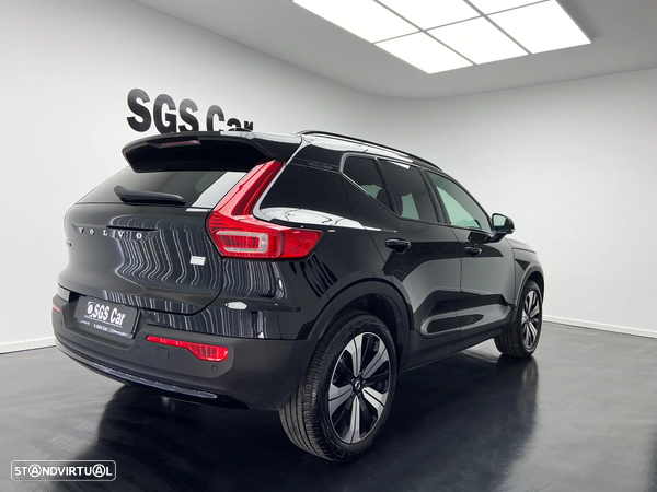 Volvo XC 40 Recharge Plus - 4