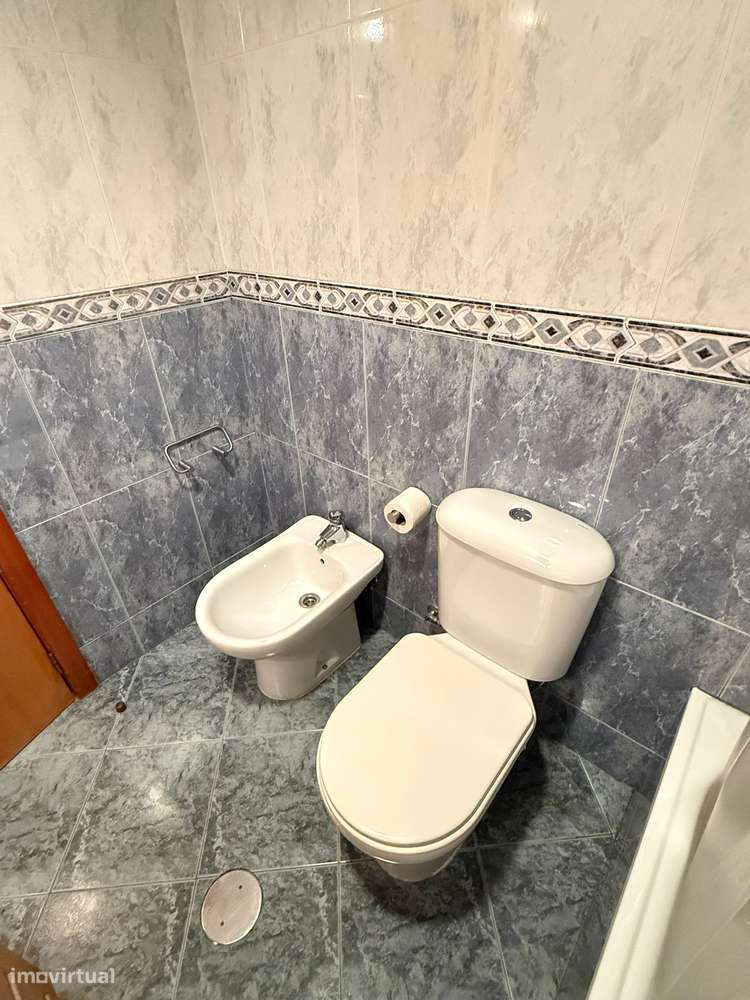 Excepcional Apartamento T4 Dúplex, Nogueira da Maia-14