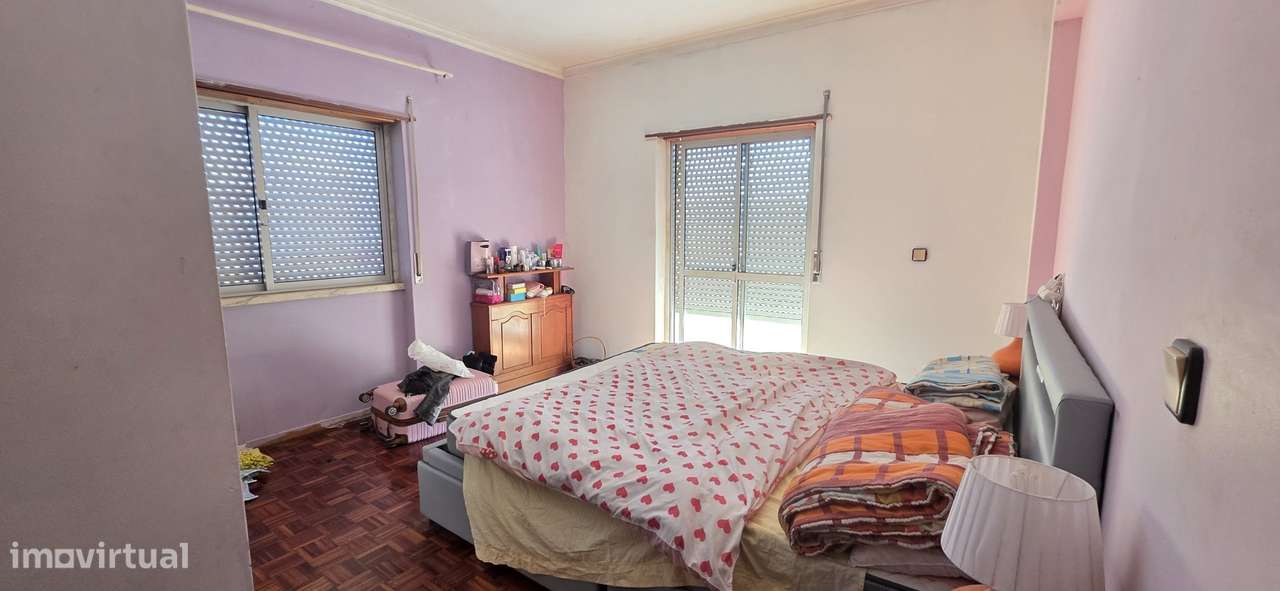 T2 na Serra das Minas com excelente localização e boas áreas-10