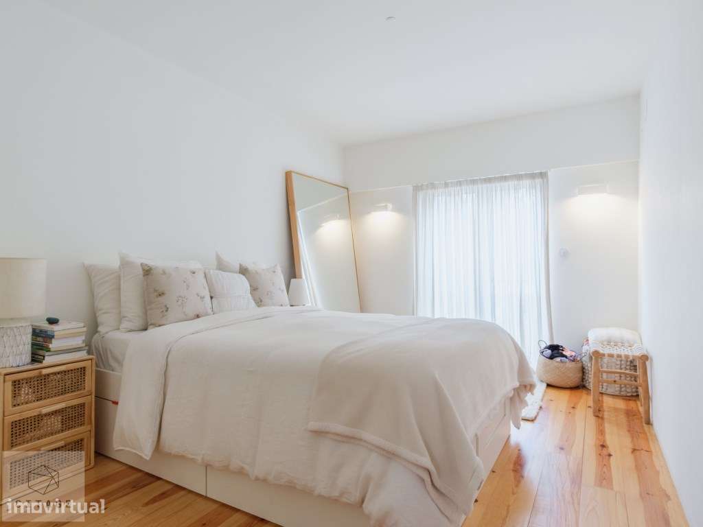 Apartamento T4 Restelo com terraço-21