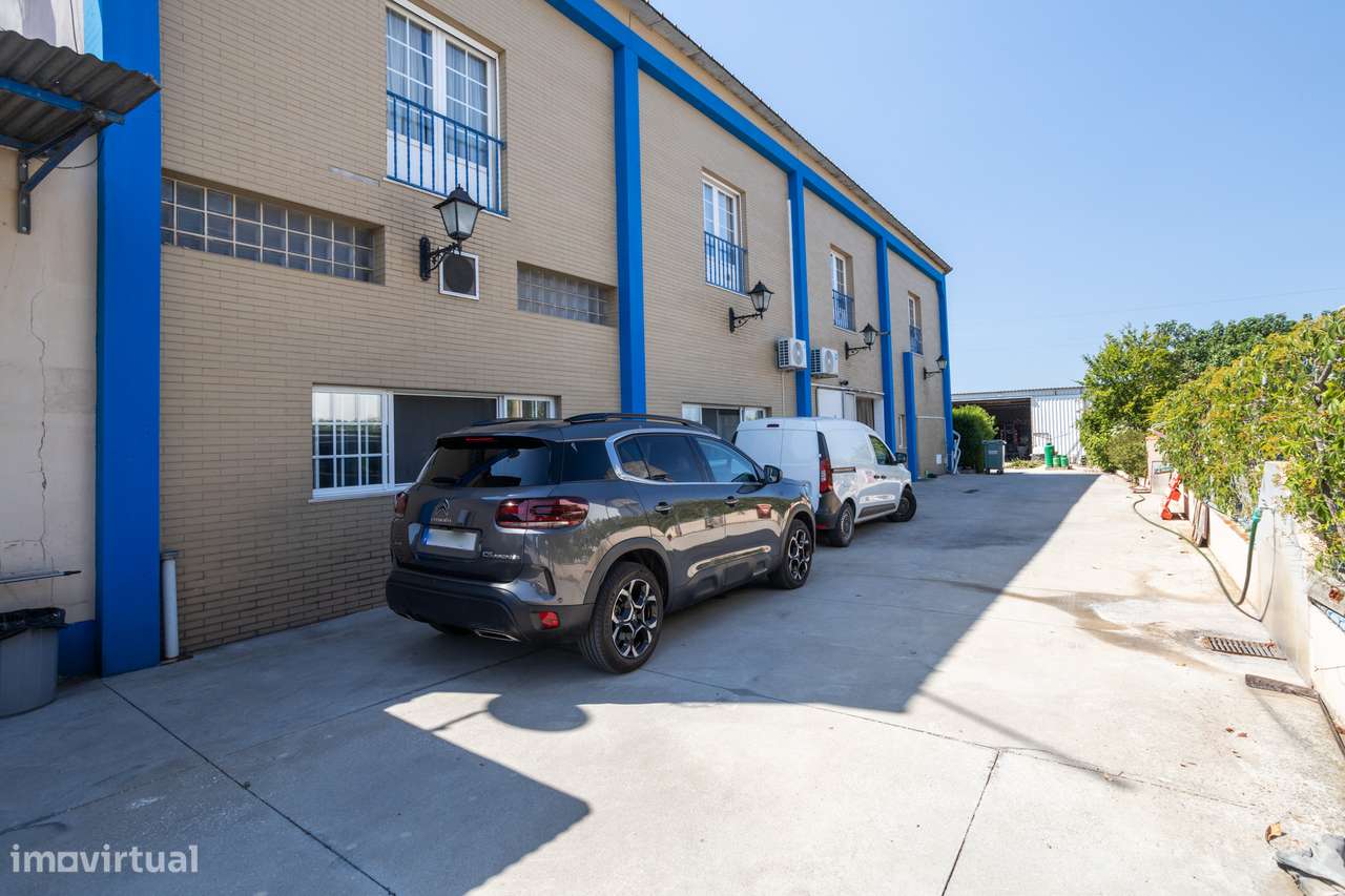 Espaço Comercial/Industrial com 715 m² no Biscainho, Santarém-37