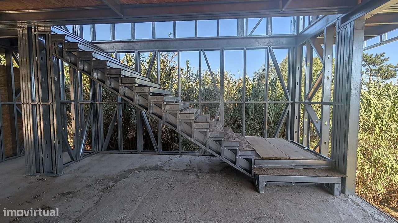 Moradia T4 para venda-7