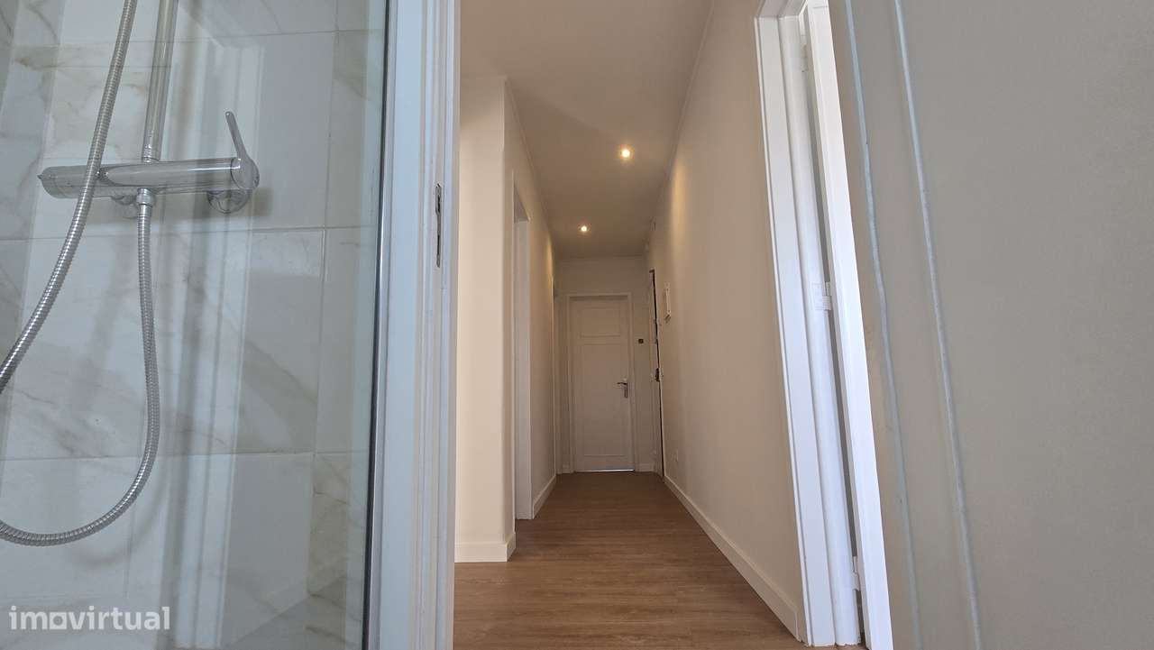 T2+1 totalmente remodelado Amora-14