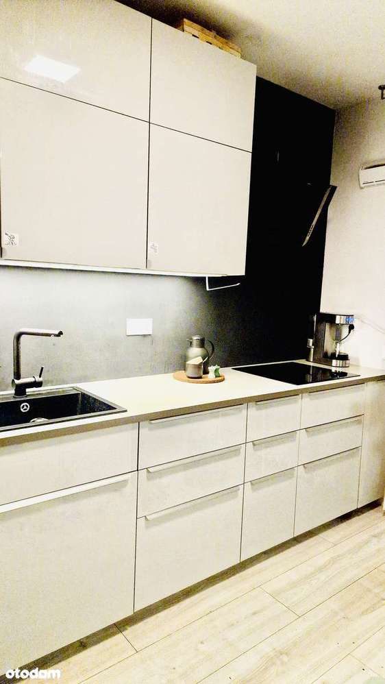 Mieszkanie  2 pokojowe z prywatnym ogródkiem na Muchoborze Wielkim-3