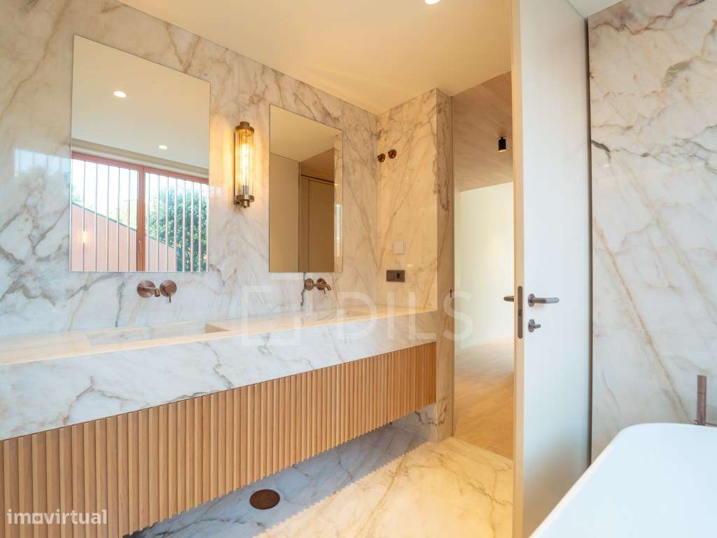 Apartamento T4+1 na Foz, Porto-21