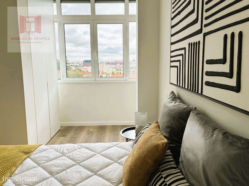 T3 em Benfica, renovado, equipado, mobilado, varanda aberta-13