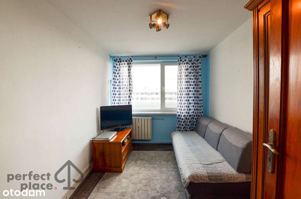 Katowice_2 Pok_Tysiąclecia_Komórka_Widok-3