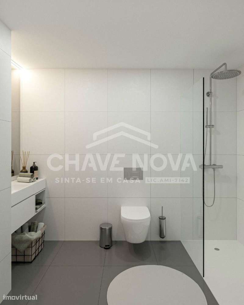 Apart. T4 Novo c/2 Lugares de Garagem - Condomínio Fechado na Madalena-14