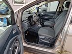 Ford Grand C-MAX - 13