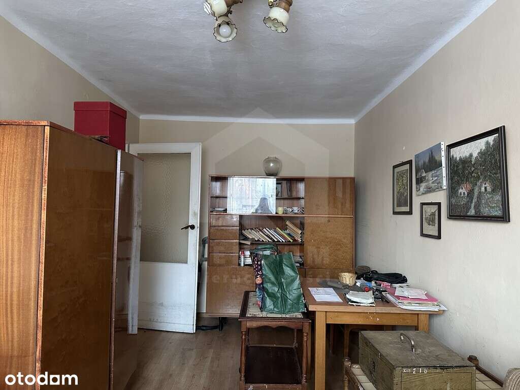 Grodków 2 pok 36m2 Rynek I-wsze piętro !!!-1