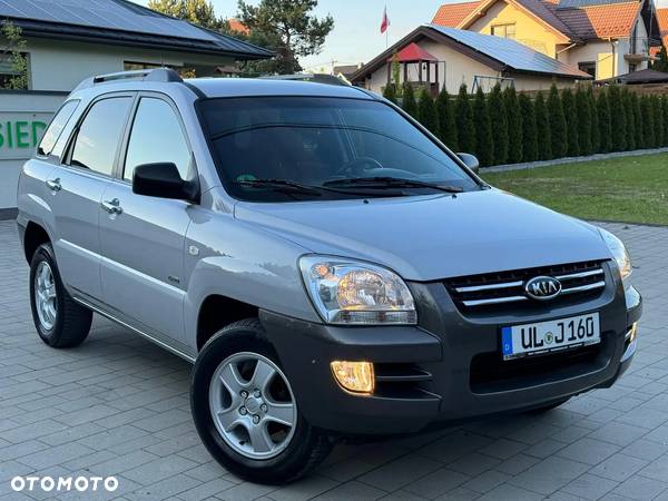 Kia Sportage 2.0 Expedition - 11