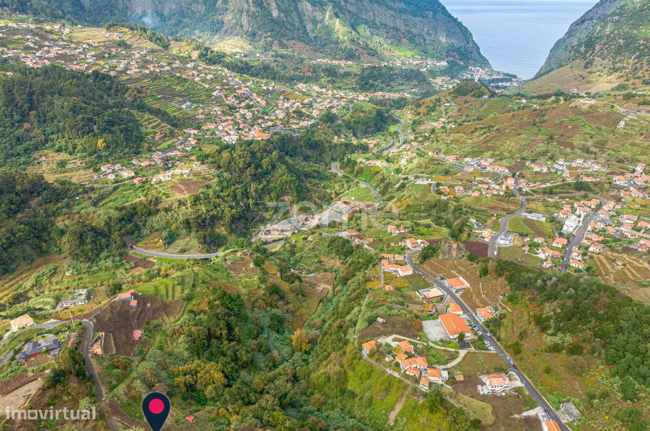 Refúgio perfeito com uma área de 1253 m2 em São Vicente-6
