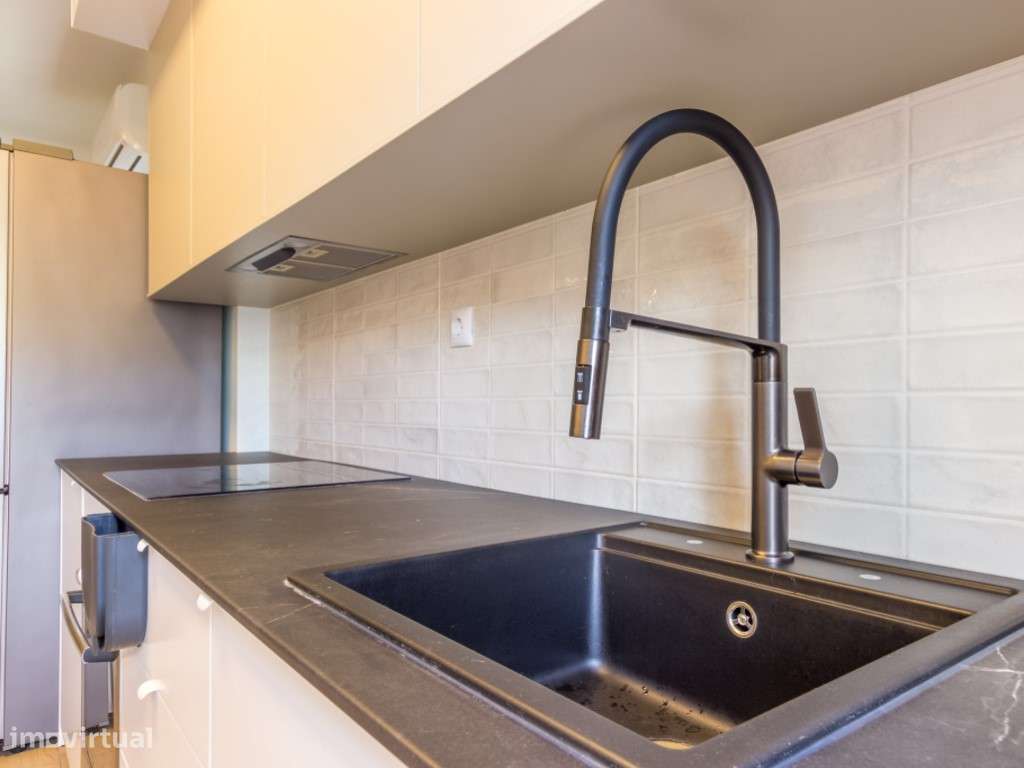 Moradia Geminada T2 + T1 - Costa de Caparica-10