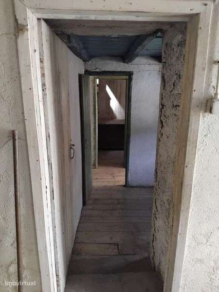 Moradia para reabilitacao Sardeiras de Cima EXCELENTE OPORTUNIDADE - Grande imagem: 4/12