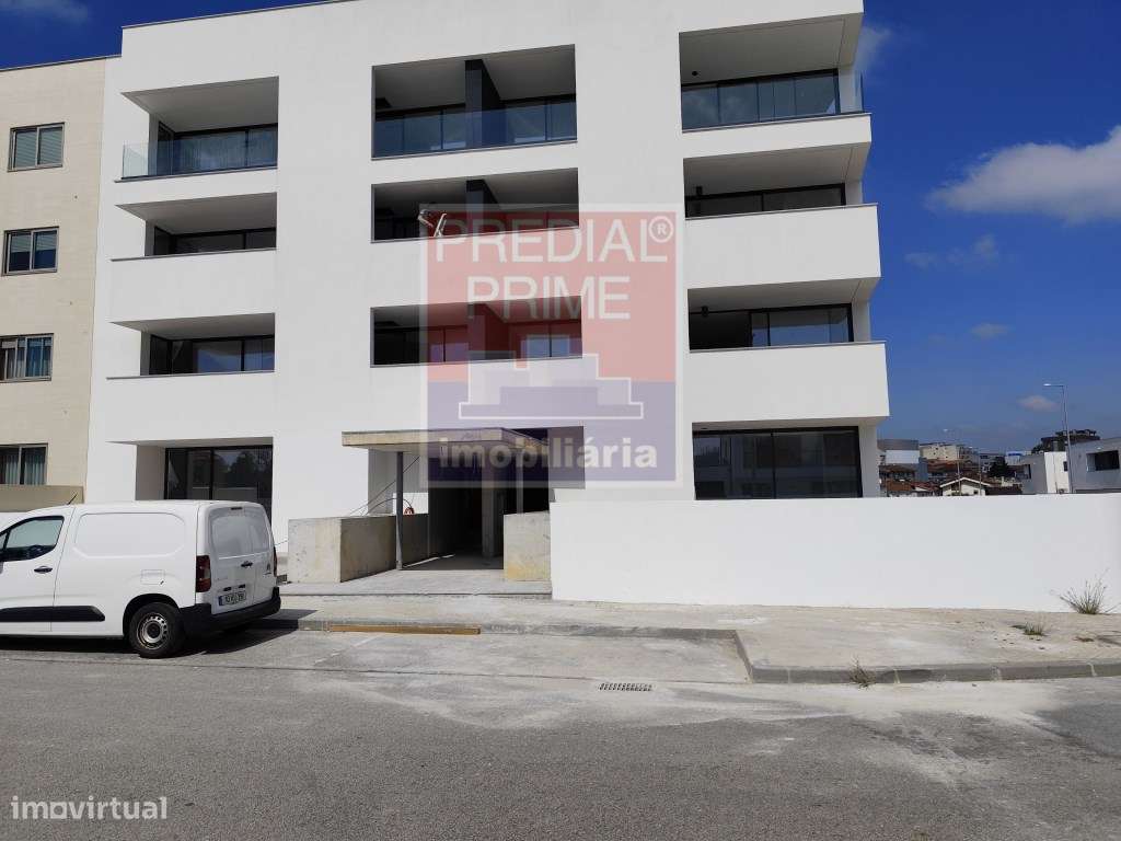 Apartamento T3 novo em Oliveira de Azeméis-0