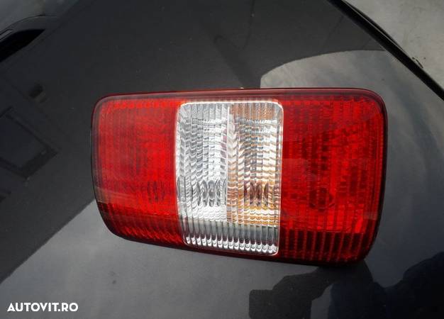 Stop stanga Volkswagen Caddy an 2004 - 1