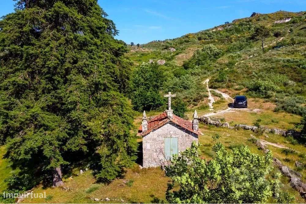 MORADIA T3 + CAPELA | INVESTIMENTO TURISMO - MARAVILHOSAS VISTAS - Grande imagem: 4/16