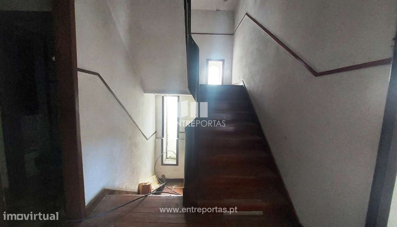 Venda de prédio com 3 pisos, Santa Maria Maior, Viana do Castelo - Grande imagem: 4/25