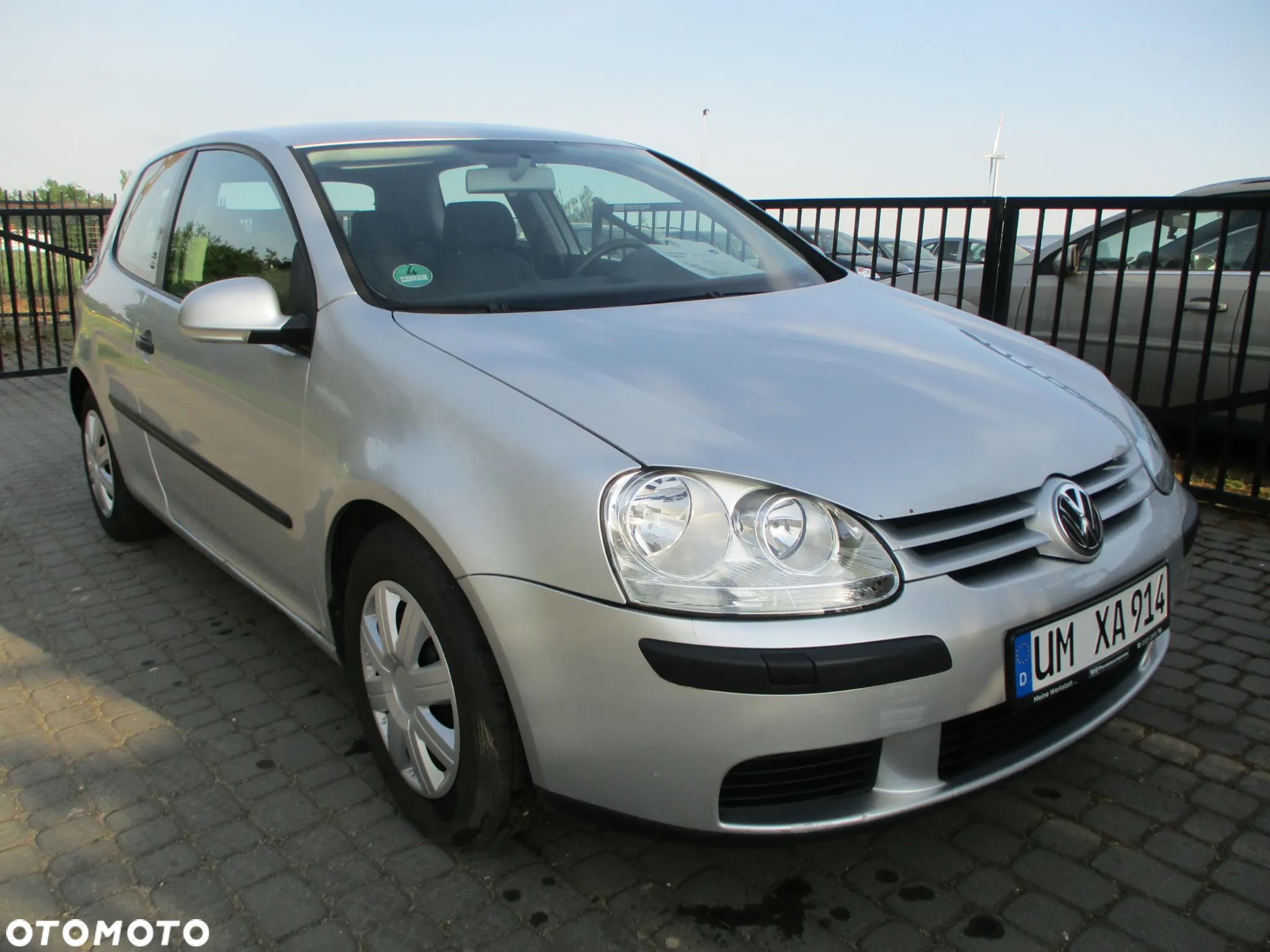 Volkswagen Golf V 1.6 FSI Comfortline - 3