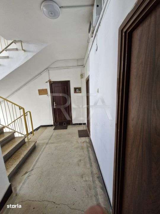 Apartament cu 3 camere de vanzare langa Park Lake la 130000 de euro - Imagine principală: 5/19