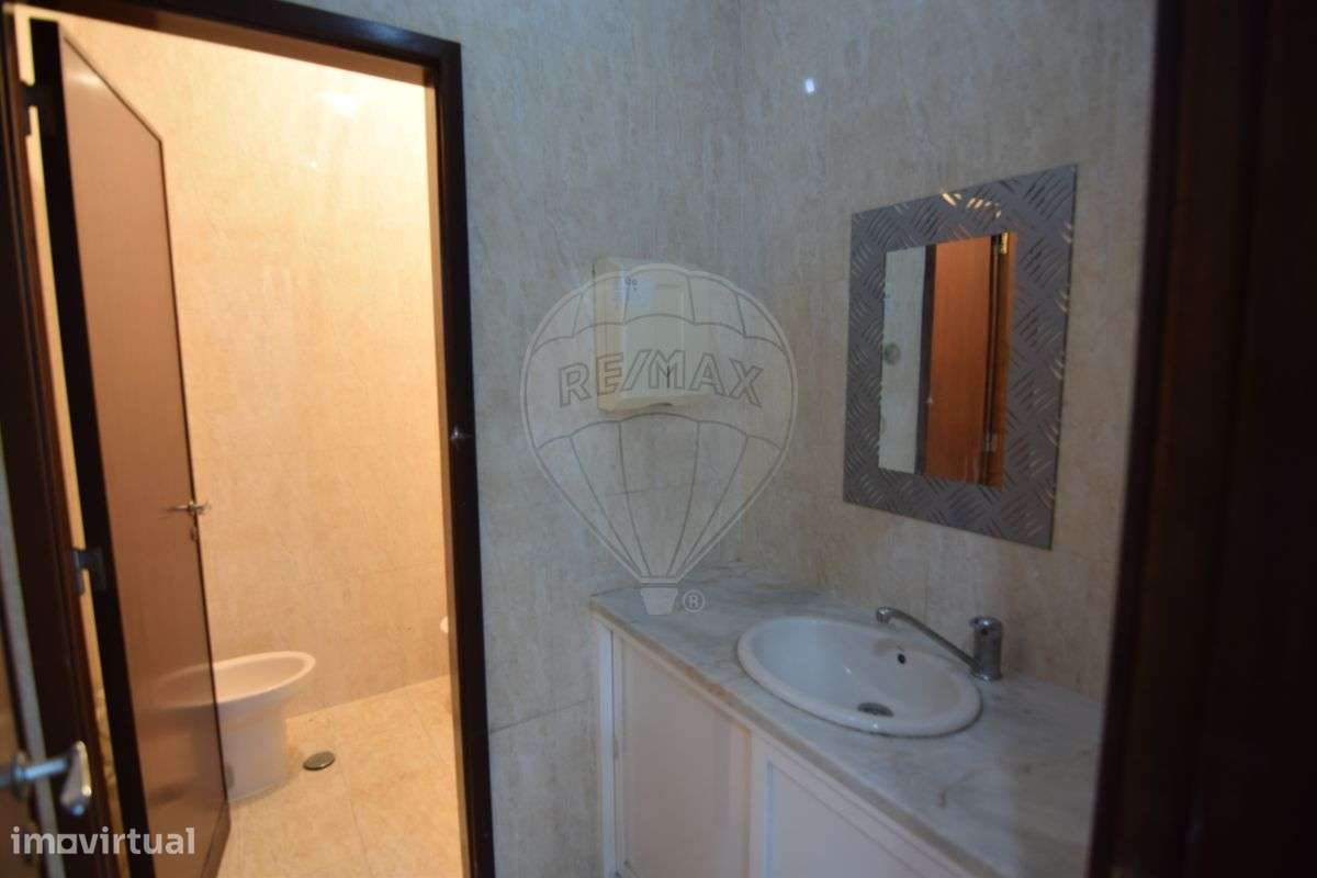 Loja  para arrendamento - Grande imagem: 5/20