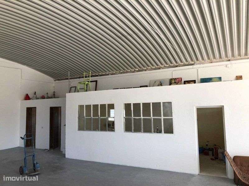 Arrenda-se Armazém em Benavente, bom estado, com contracto. - Grande imagem: 4/11