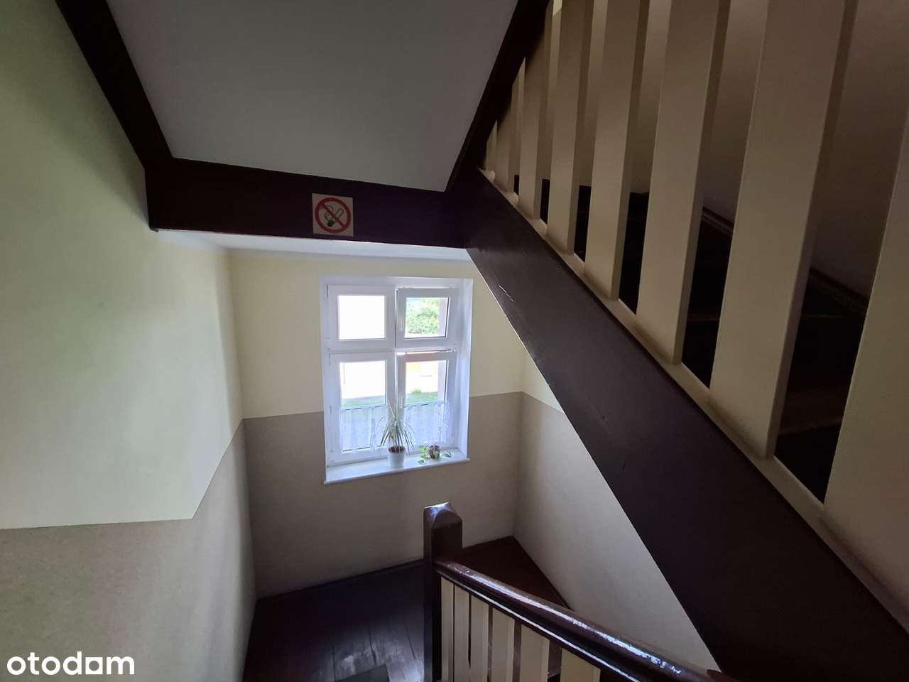 Uwaga! Nowa cena! Atrakcyjne mieszkanie w odnowionej kamienicy.-13