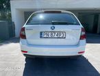 Skoda Octavia 2.0 TDI (Green tec) DSG Style - 4