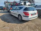 Dezmembram Peugeot 407 SW, an 2005, motor 1.6 HDI - 2