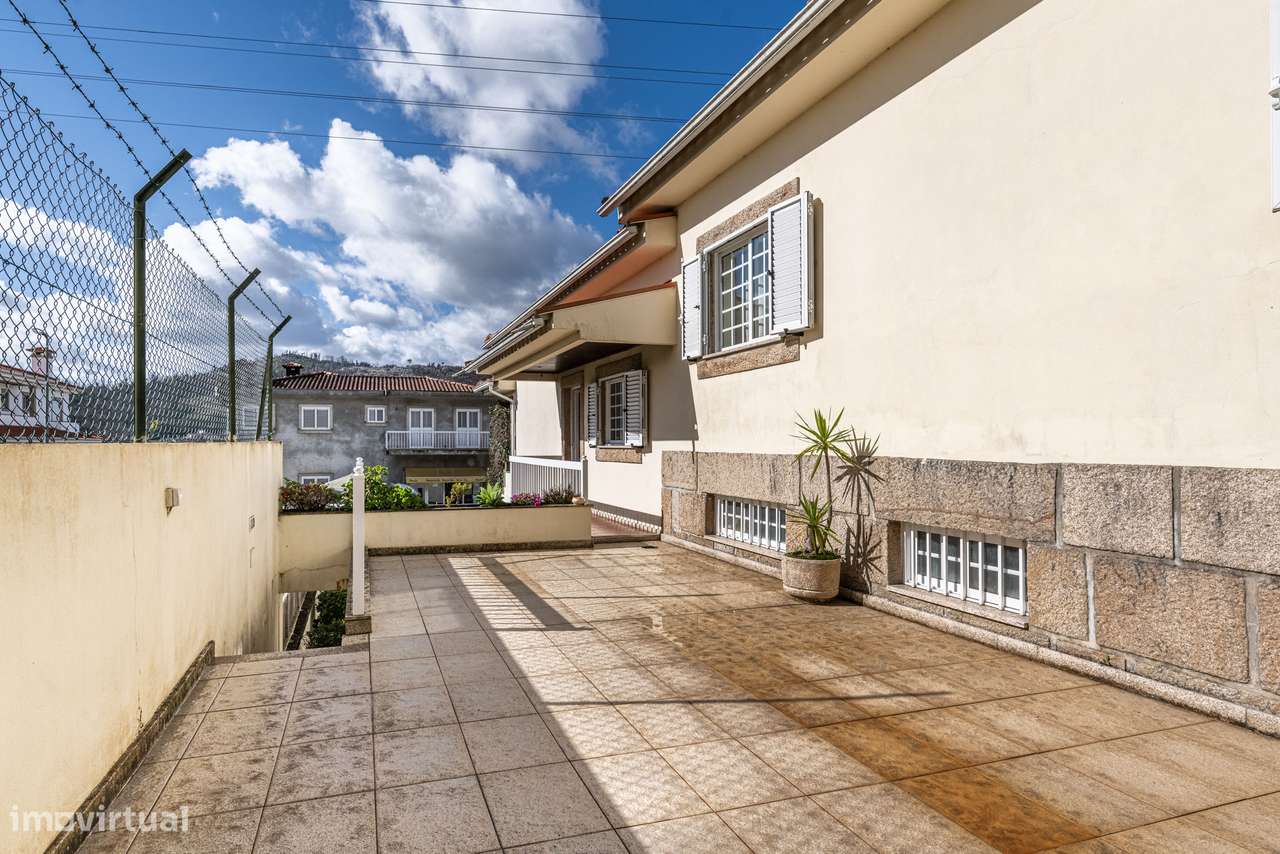 Moradia térrea T5 em Gondizalves - Braga-39