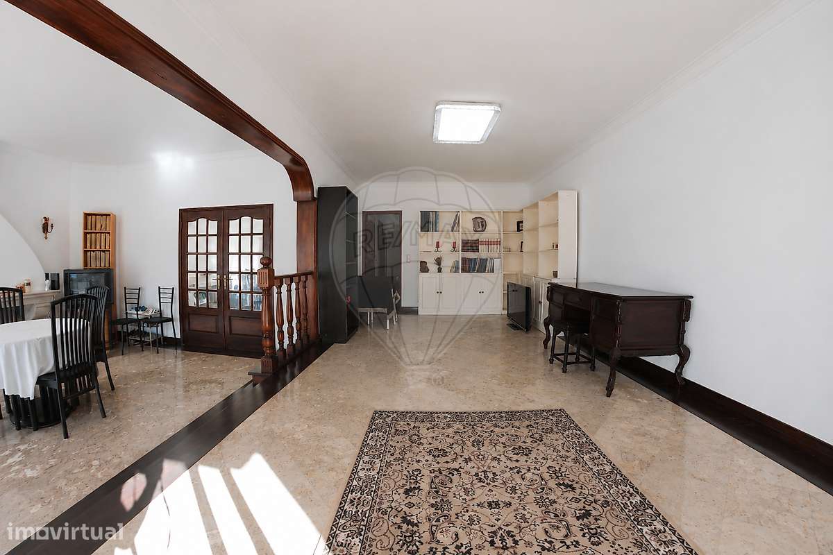 Moradia T5 para venda-19