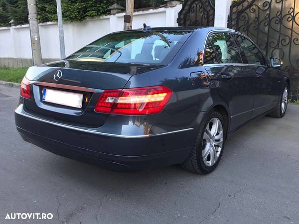 Mercedes-Benz E 200 BlueTEC 7G-TRONIC Avantgarde - 14