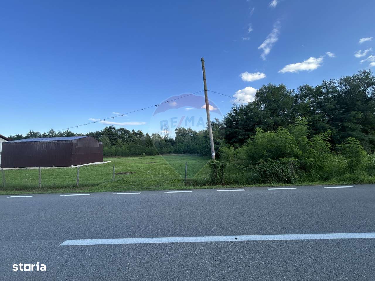 DE VANZARE: Hala industriala + teren generos intravilan - Imagine principală: 4/12