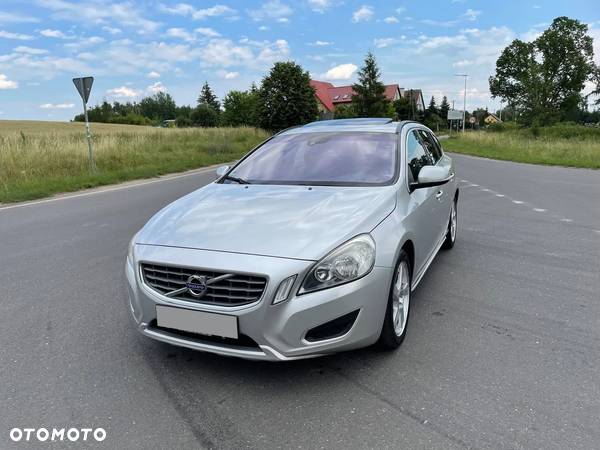 Volvo V60 - 1