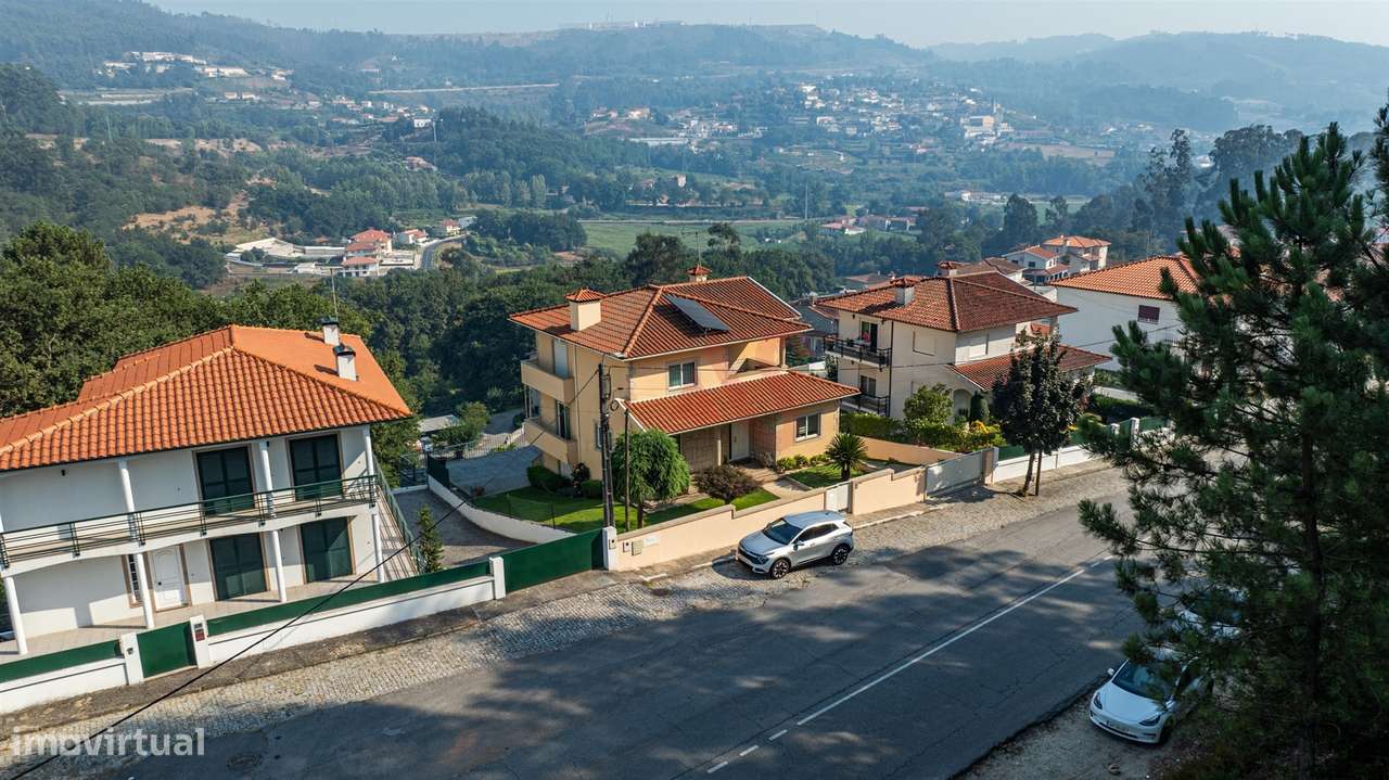 Moradia T4 com 3 Pisos – Excelente Estado de Conservação - S. Paio, Vi - Grande imagem: 5/33