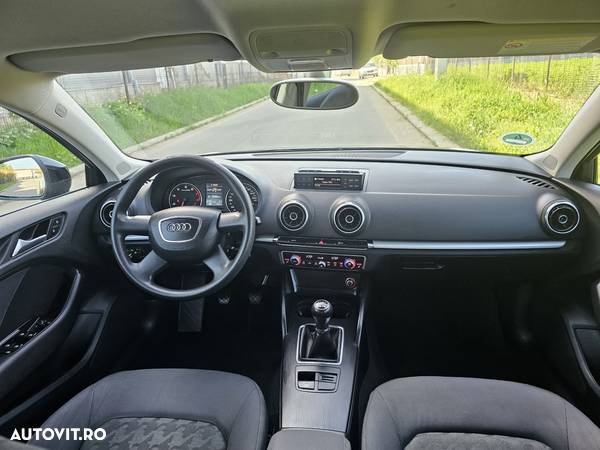 Audi A3 1.4 TFSI Sportback Attraction - 8