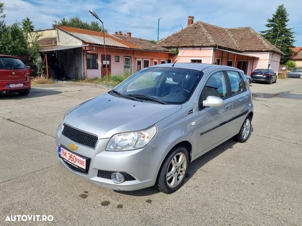 Chevrolet Aveo 1.4 LT - 23